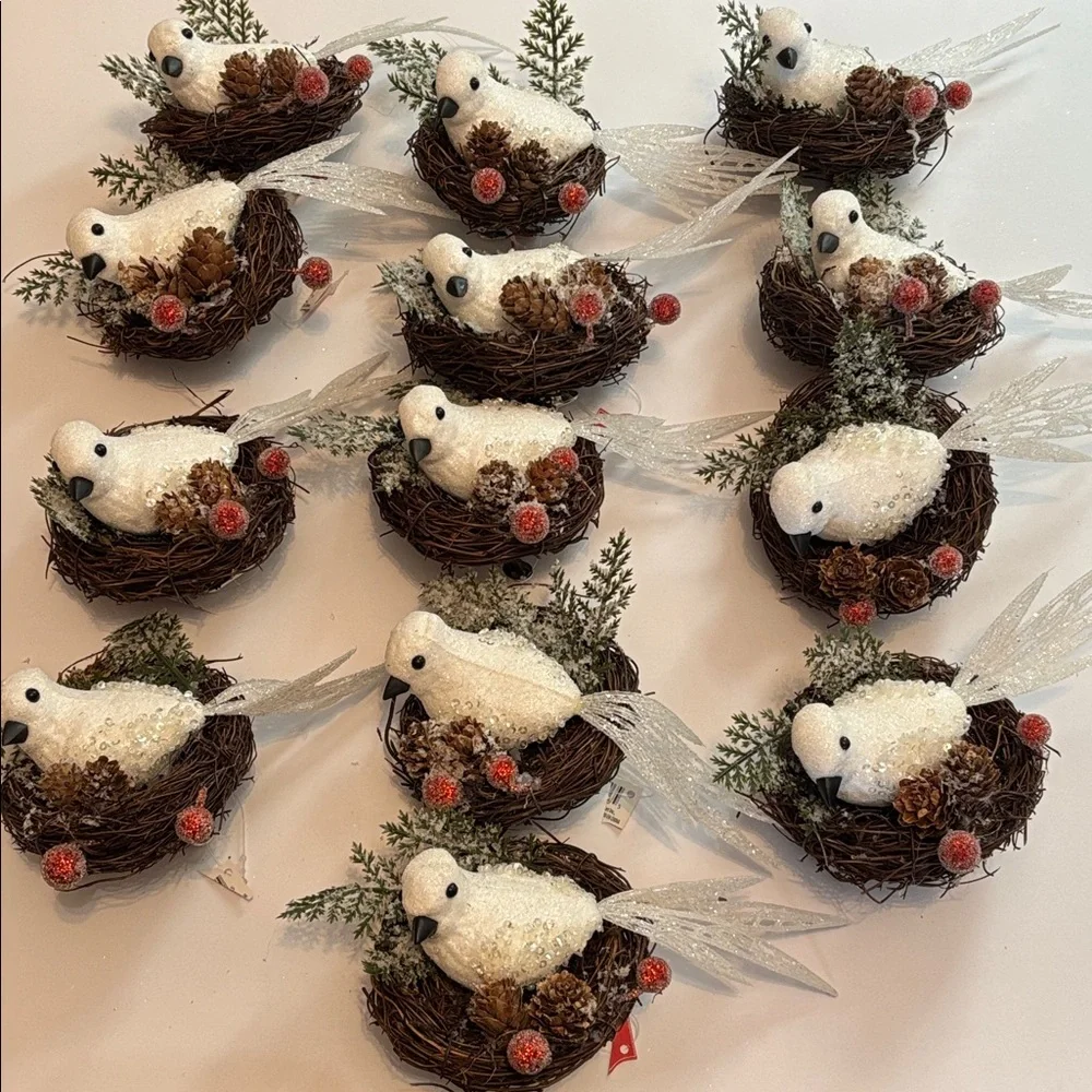 Dove Ornaments in Nest SET OF 13 NEW WHITE DOVE in nest with glitter Tree Clips
